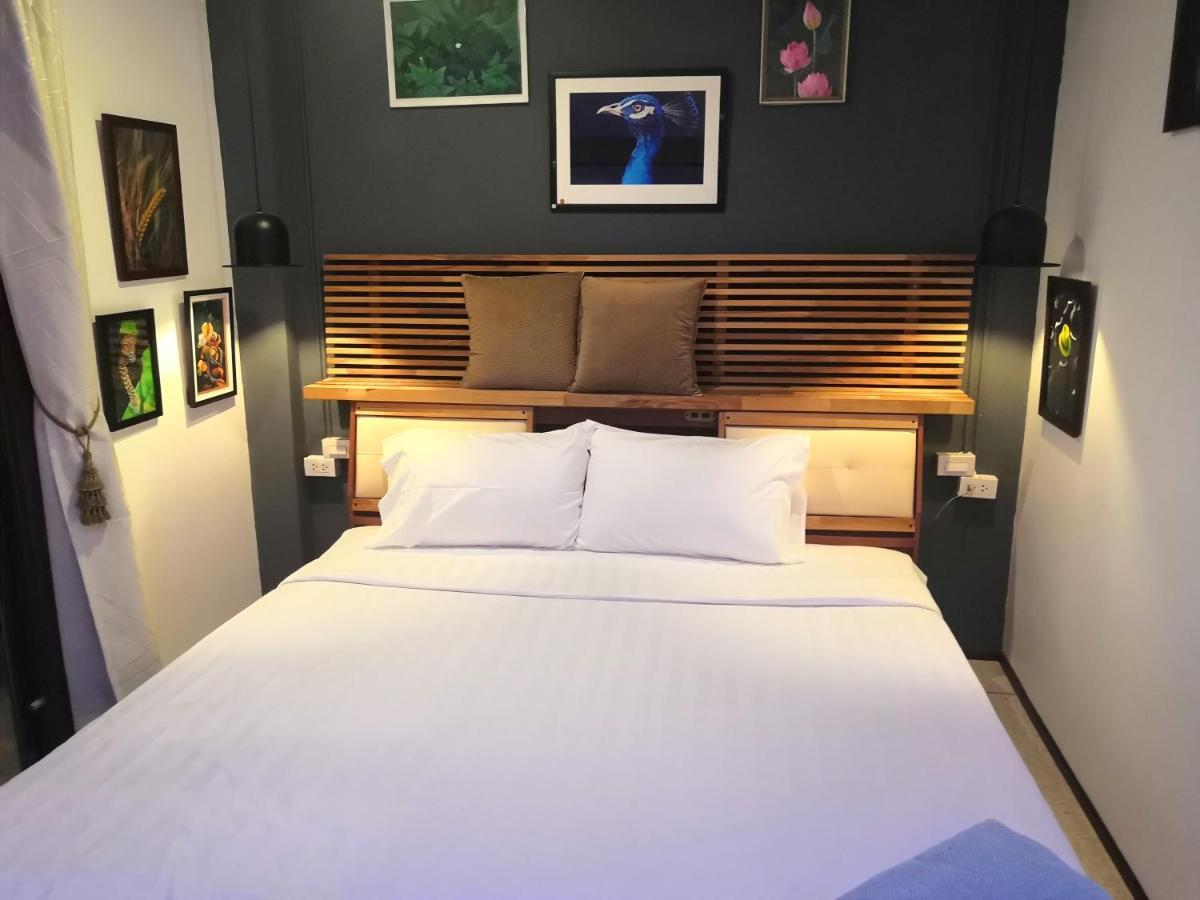 Max'S Beach House Pattaya Extérieur photo